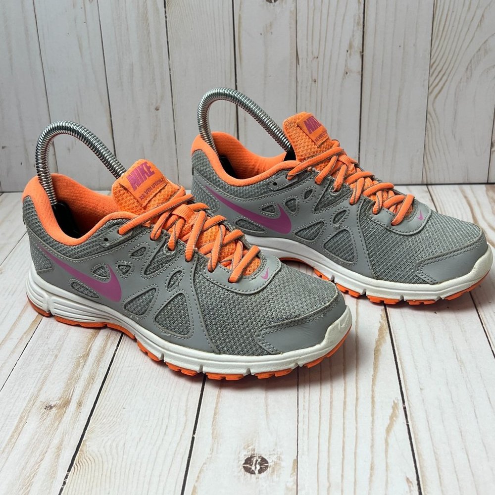 Nike Revolution 2 Women's Running Shoe, Grey/Orange/Pink, Sneaker Size 6